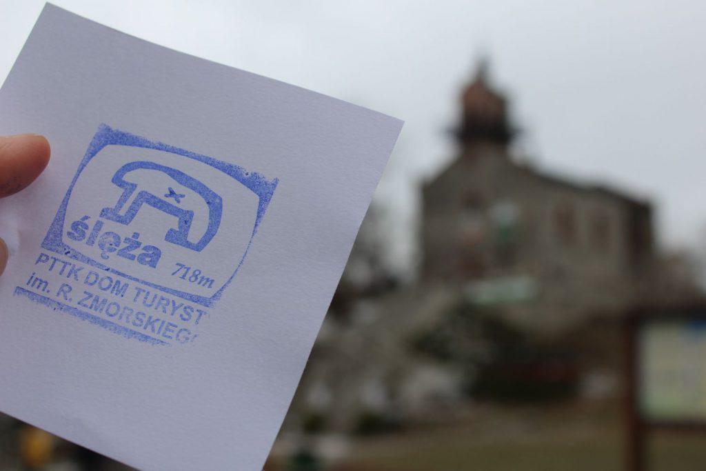 Pamiątkowa pieczątka ze schroniska Ślęża